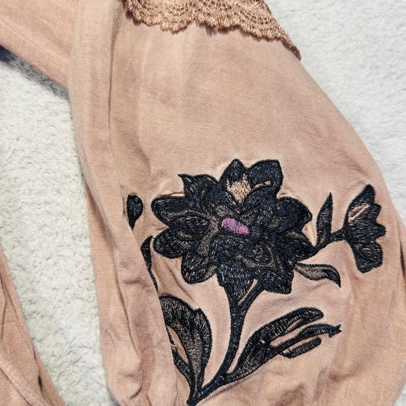 POL Clothing Embroidered Boho Top Womens S Mauve Floral Lace Up SMT505 Bohemian - Picture 4 of 11